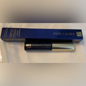 Estée Lauder Sumptuous Extreme Mascara